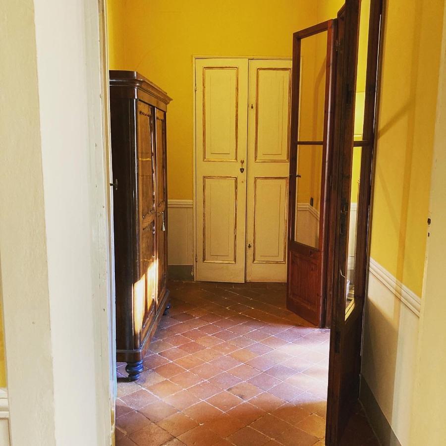 Palazzo Tucci Residenza D'Epoca Bed and Breakfast Λούκα Εξωτερικό φωτογραφία